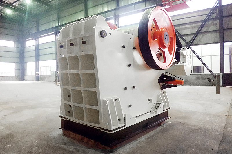 JC歐版顎式破碎機(jī) JC歐版顎式破碎機(jī)
