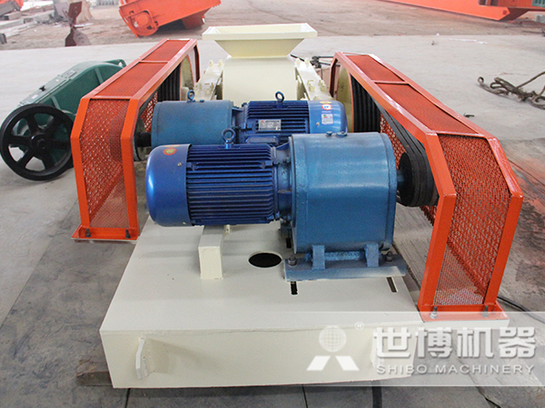 對輥式破碎機(jī) 對輥式破碎機(jī)