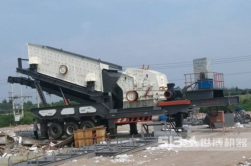 移動反擊式破碎機(jī) 移動反擊式破碎機(jī)