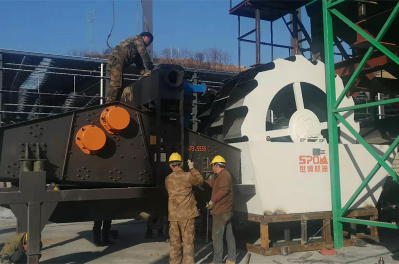 客戶河沙洗砂機(jī)安裝現(xiàn)場(chǎng) 客戶河沙洗砂機(jī)安裝現(xiàn)場(chǎng)