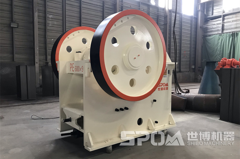 PE600×900顎式破碎機(jī) PE600×900顎式破碎機(jī)