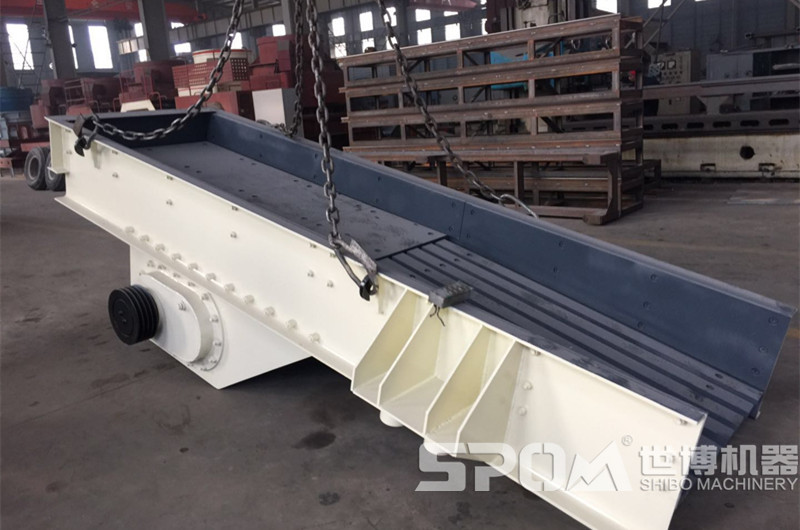 振動(dòng)給料機(jī) 給破碎機(jī)均勻送料的設(shè)備 振動(dòng)給料機(jī) 給破碎機(jī)均勻送料的設(shè)備