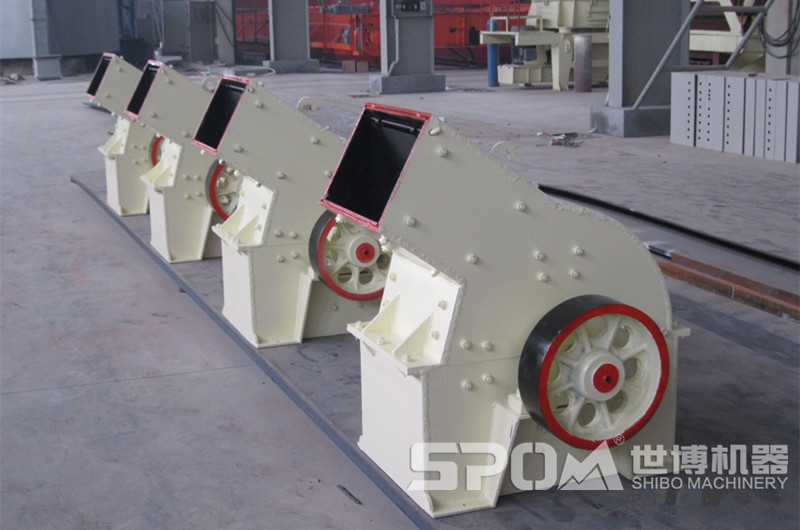 錘式煤矸石粉碎機(jī)成品車(chē)間 錘式煤矸石粉碎機(jī)成品車(chē)間