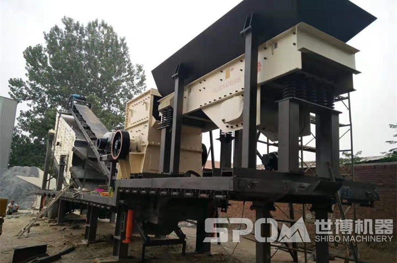 移動砂石料箱式破碎機，三組合移動破碎機